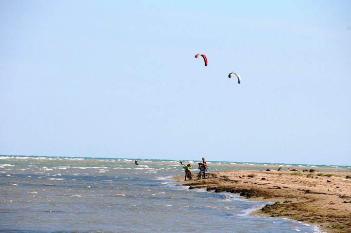 Kite-, Windsurfen und Wasserski [0km]